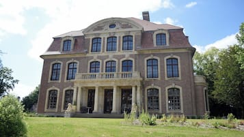 Facciata della struttura