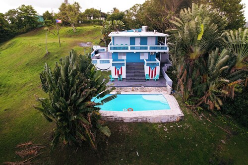 Villa Vista - Panoramic Ocean & Mountain Views