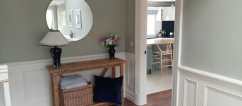 Conveniently located house in the countryside to enjoy all of Kerry