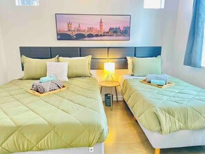 1 bedroom, iron/ironing board, WiFi, bed sheets - Cosy Midtown 1 bedroom number 2/pet ok/sleeps 5 (Reno)