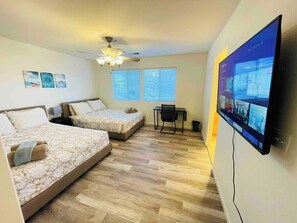 4 Schlafzimmer, Bügeleisen/Bügelbrett, WLAN