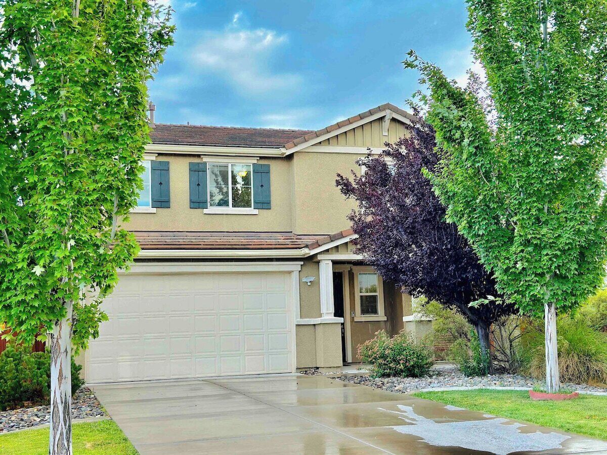 22 Mins to Ski/ Long Driveway/9 Beds/6TVs/Sleeps16