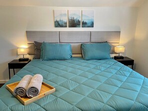 7 habitaciones, tabla de planchar con plancha, wifi y ropa de cama