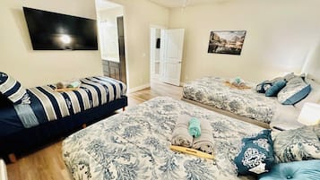 4 Schlafzimmer, Bügeleisen/Bügelbrett, WLAN