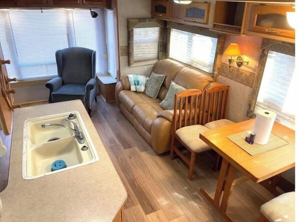 تلفزيون ذكي، مدفأة