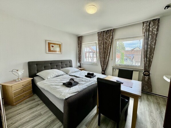 Habitación doble, baño privado | Wifi gratis