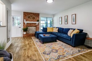 Smart-tv en een open haard