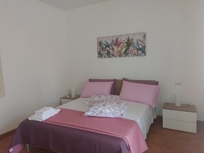 1 Schlafzimmer, WLAN, BettwÀsche