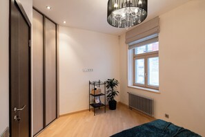 デラックス アパートメント 2 ベッドルーム 禁煙 コートヤードビュー | 2 室のベッドルーム、WiFi (無料)