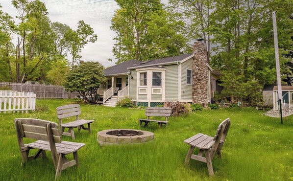 Property grounds - The Dwelling Place Su (Portland)