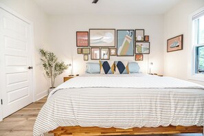 4 bedrooms, desk, iron/ironing board, travel cot