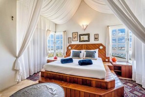 5 bedrooms, iron/ironing board, travel crib, WiFi