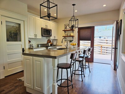 Spacious Home Blocks from Downtown! Lots of Parking. No Cleaning Fees.