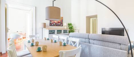 Apartment | Living area