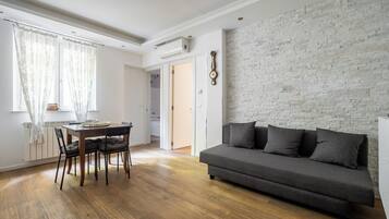 Apartment | Living room