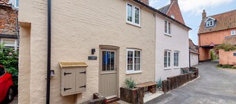 Channel View - sleeps 2 guests  in 1 bedroom