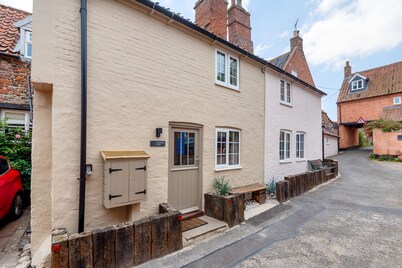 Channel View - sleeps 2 guests in 1 bedroom