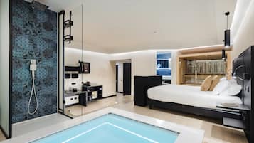 Doppia Superior | Biancheria da letto di alta qualità, copriletto in piuma, minibar