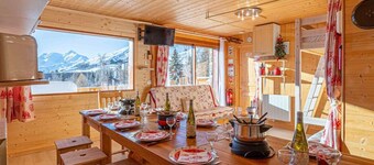 Ground floor apartment 110m² - Chalet - Sleeps 15 - Very close to slopes