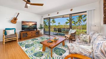 Condo, Multiple Beds (Keauhou Punahele#E-202) | Living area