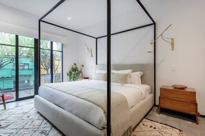 3 Schlafzimmer, Bügeleisen/Bügelbrett, Reisekinderbett, WLAN
