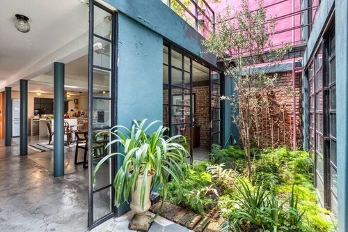 Mr. W | Oasis in the City | 3BR