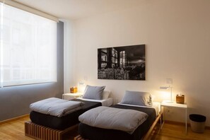 3 bedrooms, iron/ironing board, travel cot, WiFi - Mr. W | Photographer’s Choice | Condesa | Balcony (México D.F.)