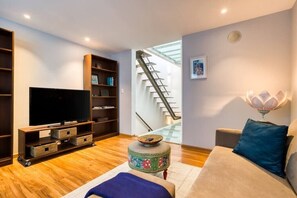 TV - Mr. W | Condesa Dream House (México D.F.)