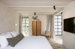 4 camere, ferro/asse da stiro, Wi-Fi, lenzuola