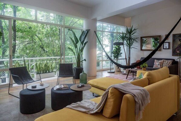 TV - Mr. W |Gold Polanco next to Lincoln Park | 5 Stars (Ciudad de México)