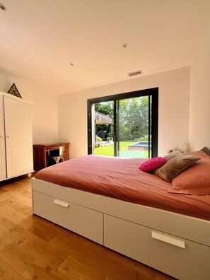 3 camere, ferro/asse da stiro, Wi-Fi, lenzuola