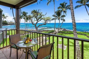 公寓  客房, 1 張加大雙人床和 1 張沙發床 (Kona Isle E24) | 住宿一隅