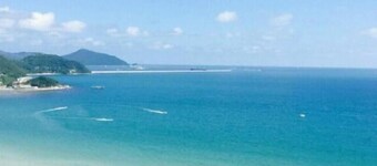 Yehai Fengqingju Hotel