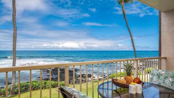 Condo, Multiple Beds (Kona Reef#A12) | Property grounds