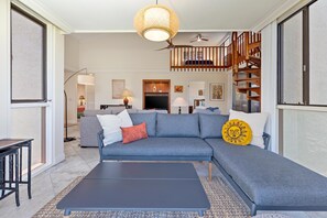 Condo, Multiple Beds (Country Club Villas#325) | Living area