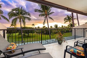 Appart'hôtel, plusieurs lits (Country Club Villas#325) | Terrasse/Patio