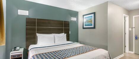 Standard Room, 1 King Bed, Smoking