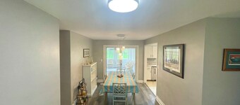 Spacious 5-bedroom house with AC and WiFi in brilliant Machesney Park