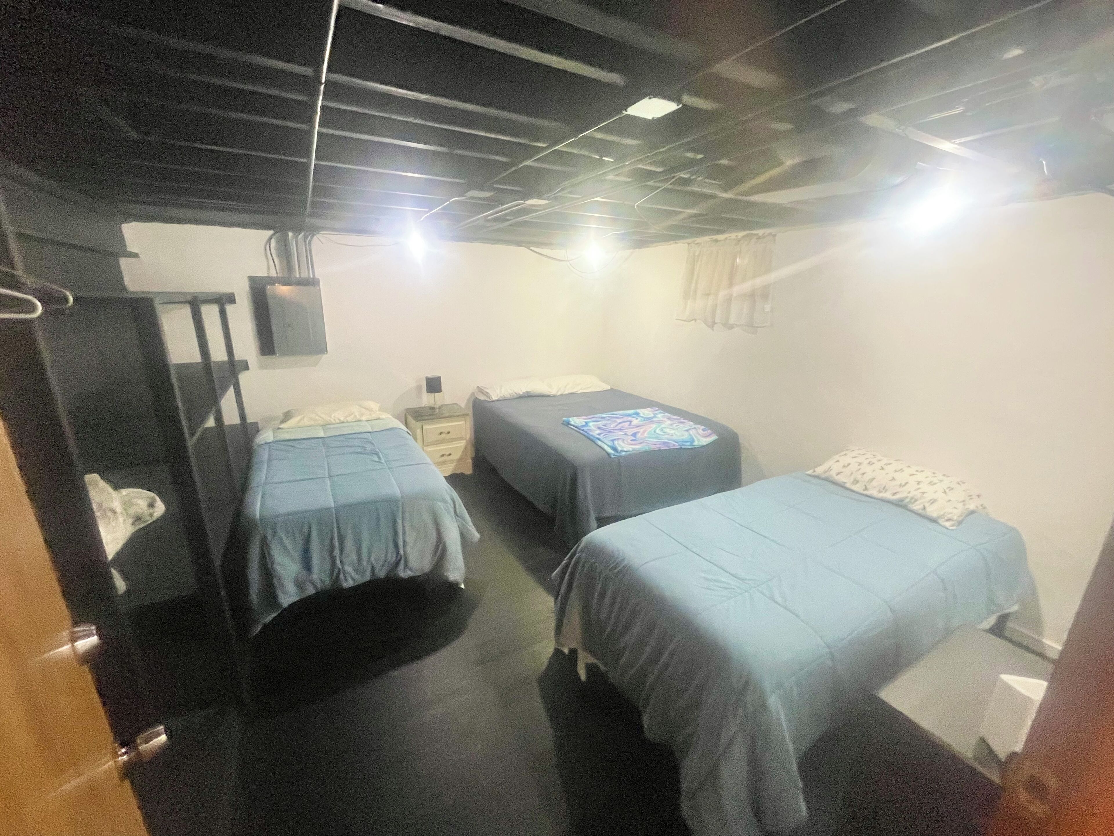 5 多间卧室、客房内保险箱、熨斗/熨衣板、WiFi