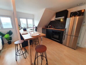 Private kitchen - Apartment LE MANHATTAN, Brand new, 2 bedrooms, Near the sea (Saint-Brieuc)