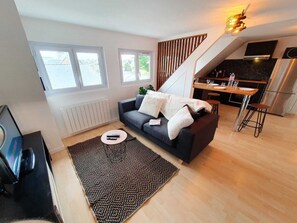 Living area - Apartment LE MANHATTAN, Brand new, 2 bedrooms, Near the sea (Saint-Brieuc)