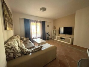 TV, DVD player