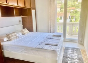 Apartment (Apartment Villa Sunshine - Two Bedroo) | 3 bedrooms, cots/infant beds, free WiFi - Apartment Villa Sunshine (Sutivan)