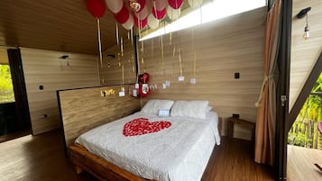House, 1 Bedroom, Smoking, Balcony | 1 bedroom