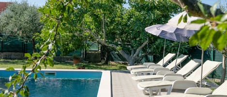 Villa (Villa SABINA - Breg Ivanovci - Three ) | Outdoor pool