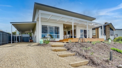 7 Passatt St, Encounter Bay