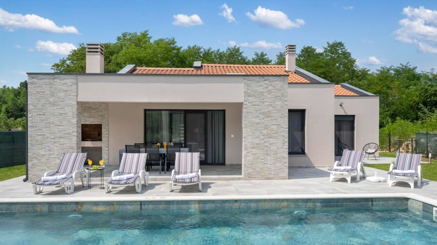 Villa Sabina - Santalezi