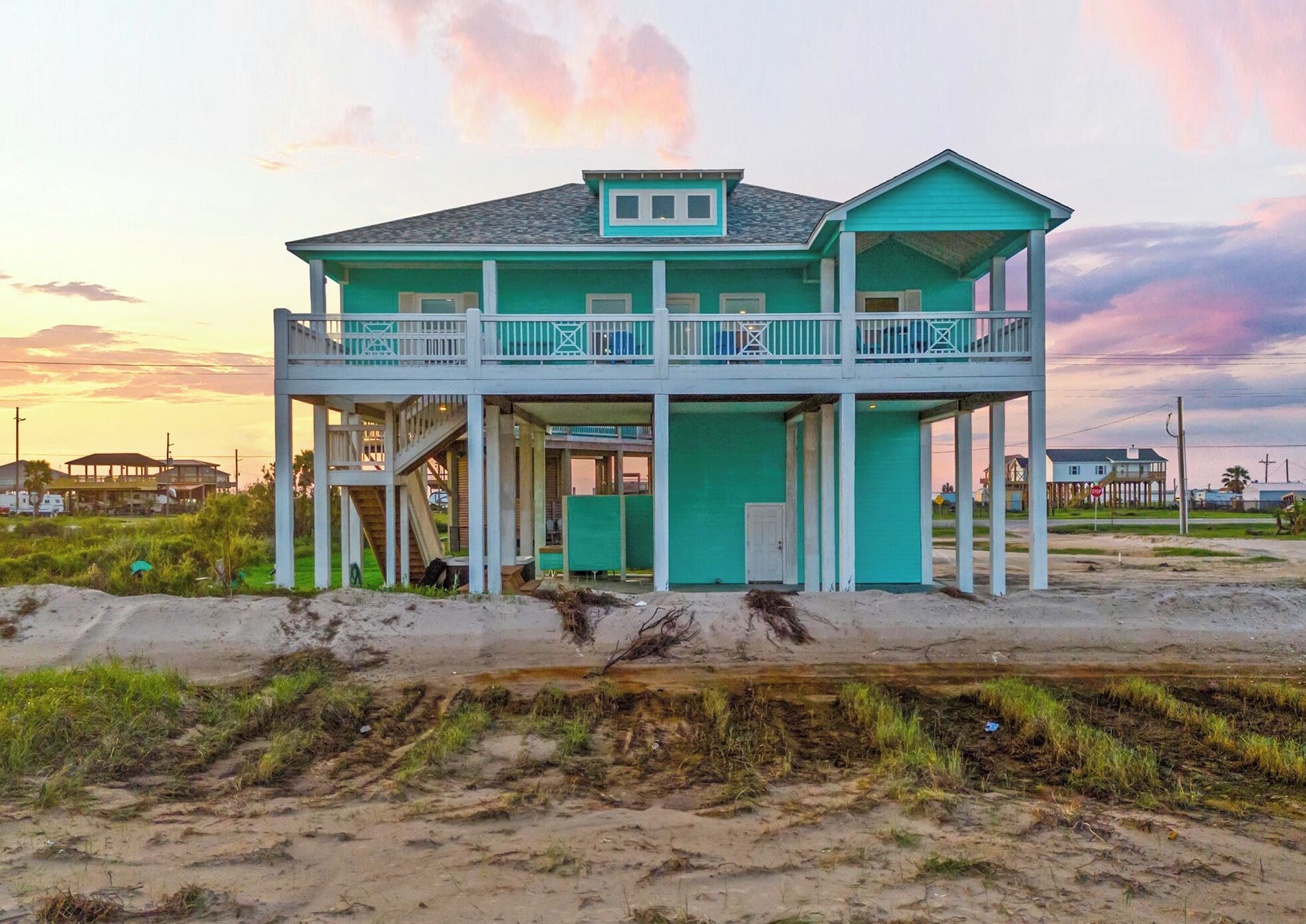 Hot Tub | Fire Pit | Sleeps 9