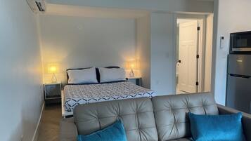 1 habitación, wifi y ropa de cama