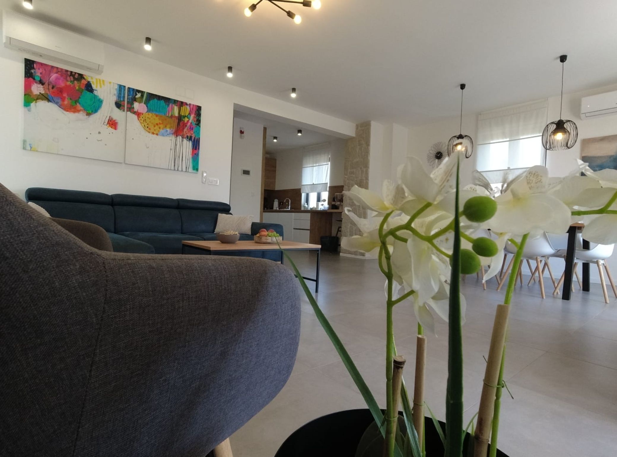 Apartment (Apartman 2 - First floor) | Living room | 32-inch flat-screen TV with cable channels